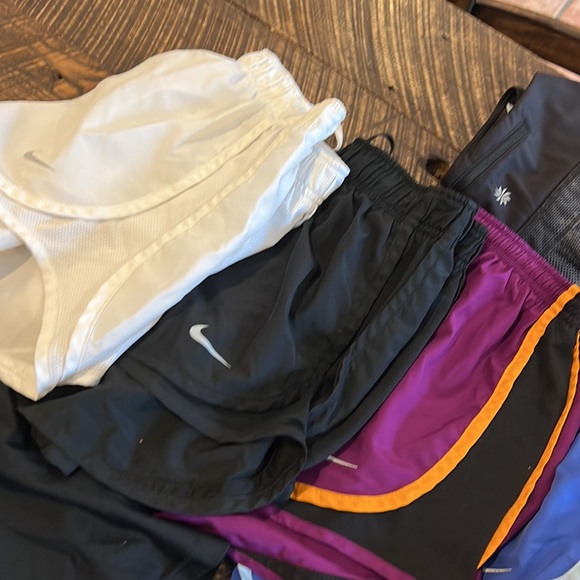 Sold out - Picture 6 of 6